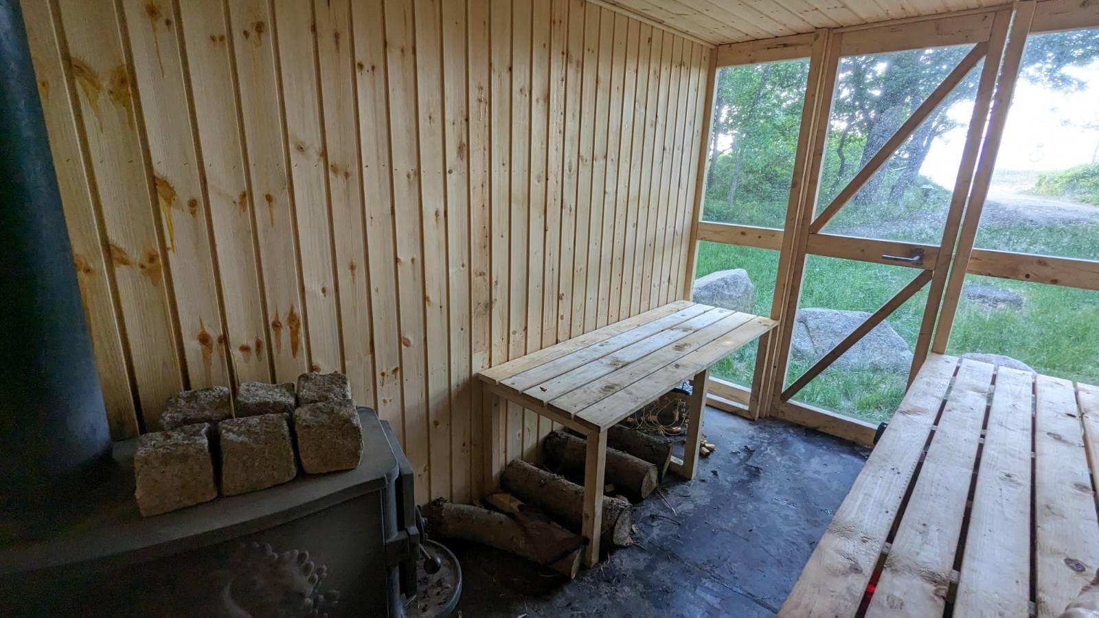 Inde i saunaen med udsigt